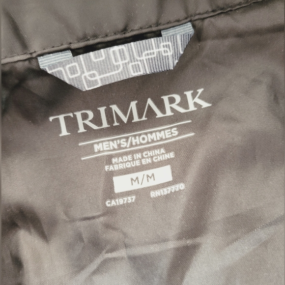 Trimark Amazon Logo Employee Men's DARIEN Lightweight Windbreaker Jacket - Picture 8 of 8